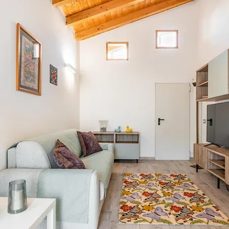 Apartment Casenuove Viletta Indipendente A 10 Min Da Parma Case Nuove (Emilia-Romagna)