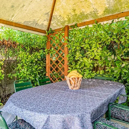 Apartment Casenuove Viletta Indipendente A 10 Min Da Parma